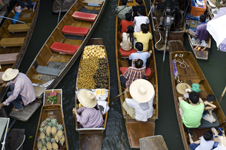 Damnoen Saduak Floating market