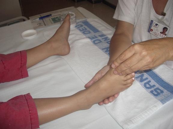 a Reflexologia en un joven con cancer 5